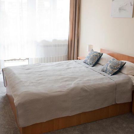 Mirarosa Otel Krynica Zdroj Oda fotoğraf